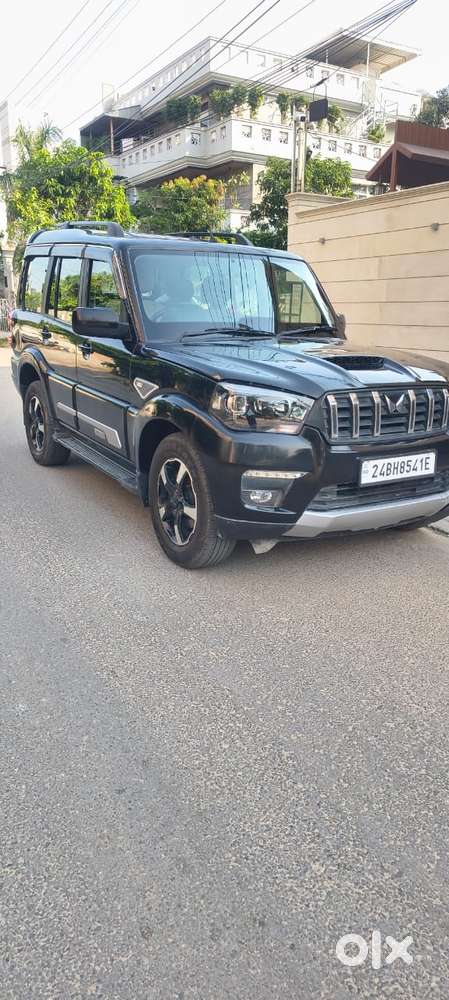 Mahindra Scorpio Classic 2.2 S Mt 9 Str, 2024, Diesel