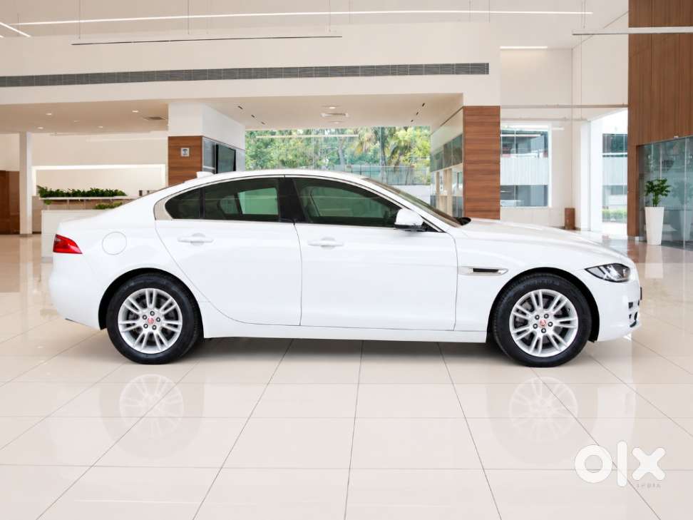 Jaguar XE Prestige, 2017, Petrol