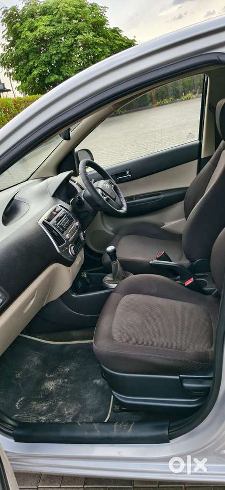 Hyundai I20 Sportz 1.2 Bs-iv, 2012, Petrol