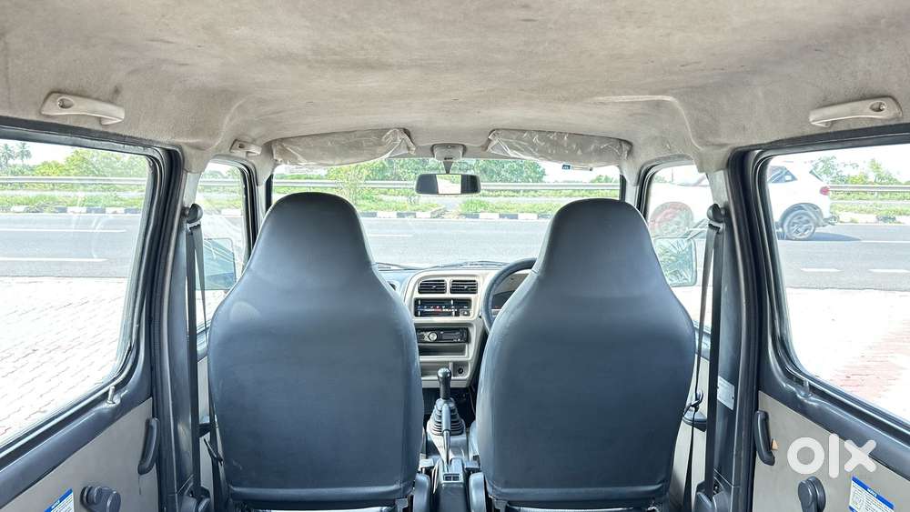 Maruti Suzuki Eeco 5 Str Ac (o), 2015, Petrol