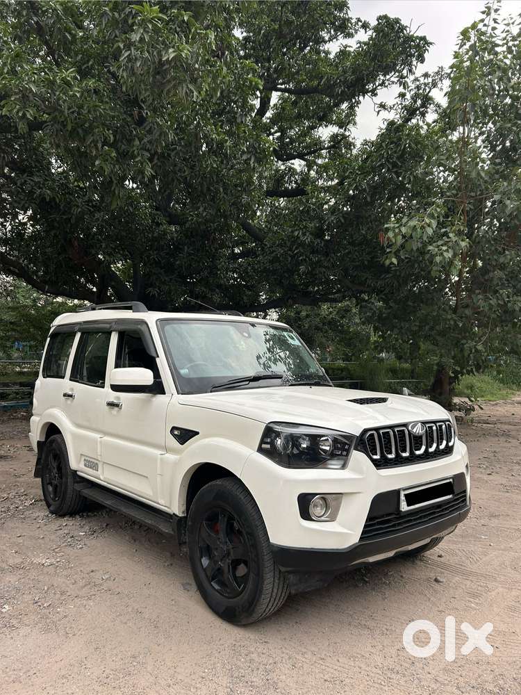 Mahindra Scorpio Classic 2.2 S 11 Mt 7 Str, 2019, Diesel