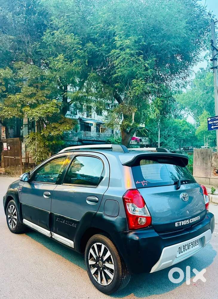 Toyota Etios Cross 1.2l G, 2014, Petrol