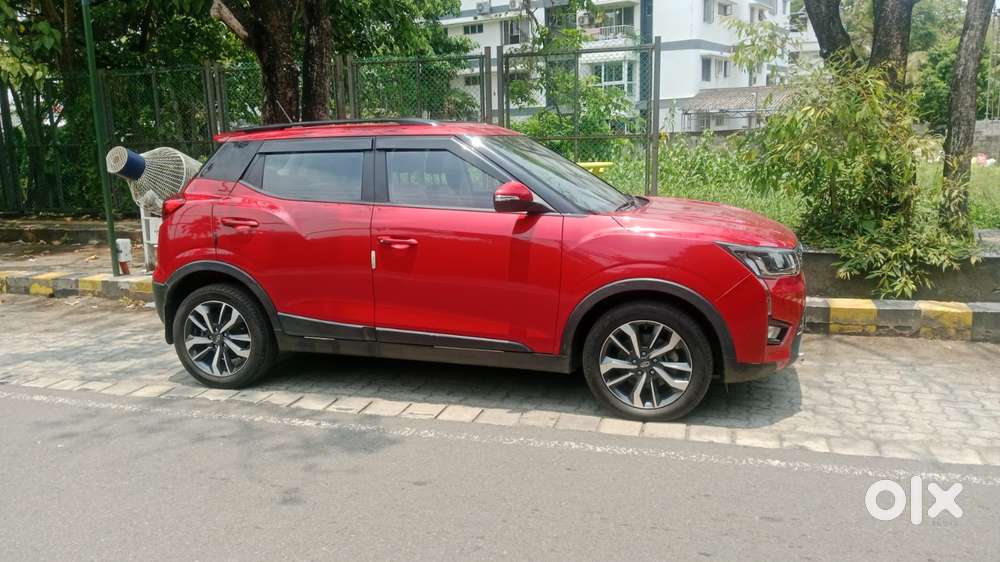 Mahindra Xuv300 W8 Option, 2021, Petrol