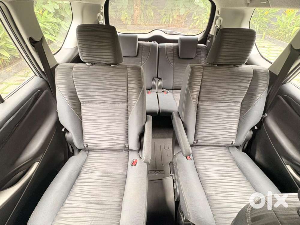 Toyota Innova Crysta 2.4 V, 2017, Diesel