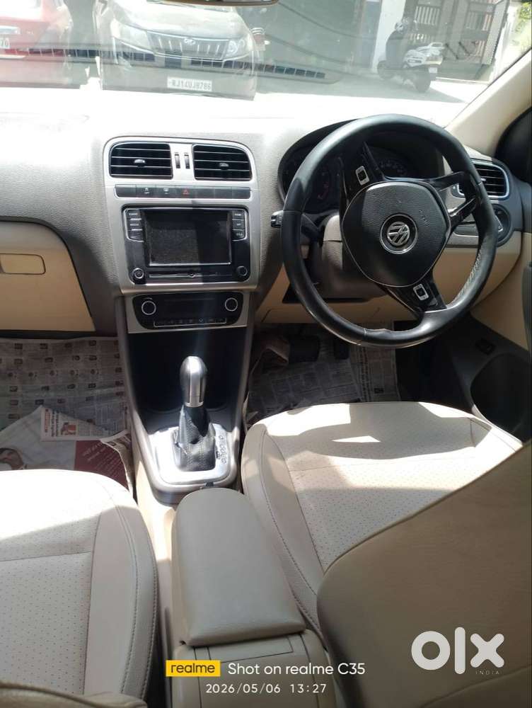 Volswagon Vento 18