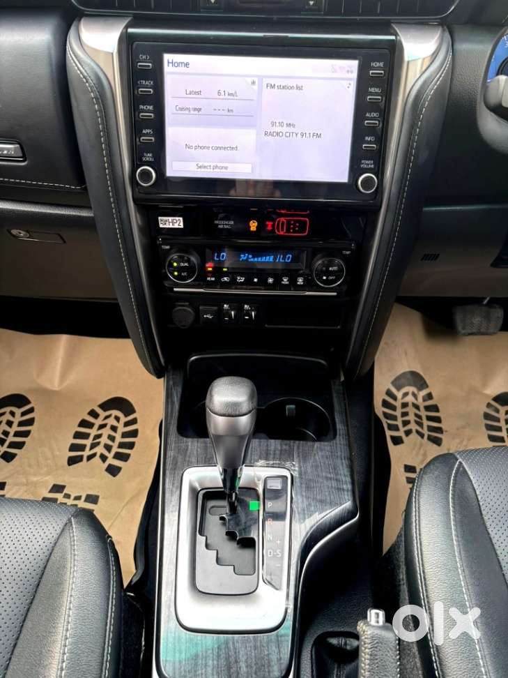 Toyota Fortuner 4x2 At 2.7 Petrol, 2025, Petrol