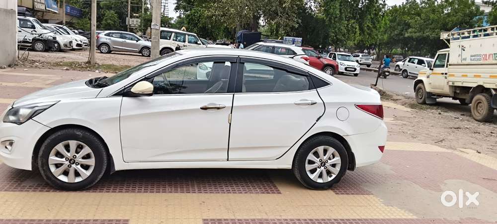 Hyundai Fluidic Verna 1.6 Vtvt Sx, 2015, Cng & Hybrids