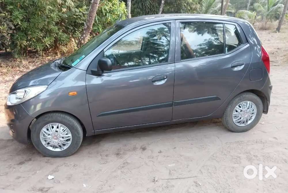 Hyundai I10 2013 Petrol 71000 Km Driven Full Service Company