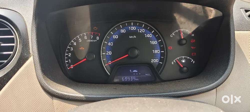 Hyundai Xcent 2015 69000 Km Driven