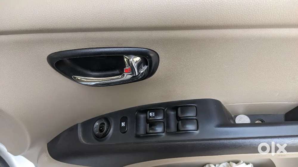 Hyundai Grand I10 Petrol | First Owner | Only 44,000 Km Driven