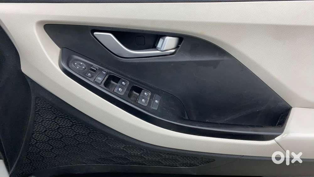 Hyundai Creta 1.5 Sx Executive Petrol, 2022, Petrol