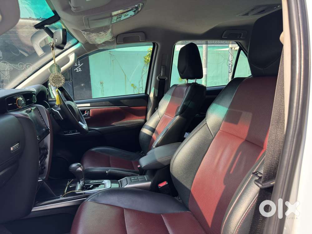Toyota Fortuner Legender 4x4 At 2.8, 2023, Diesel