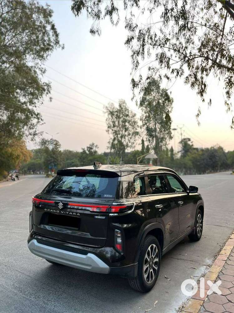Maruti Suzuki Grand Vitara 1.5 Zeta Plus Intelligent Hybrid Ecvt, 20..