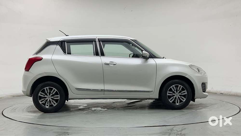 Maruti Suzuki Swift Vvt Vxi, 2023, Petrol