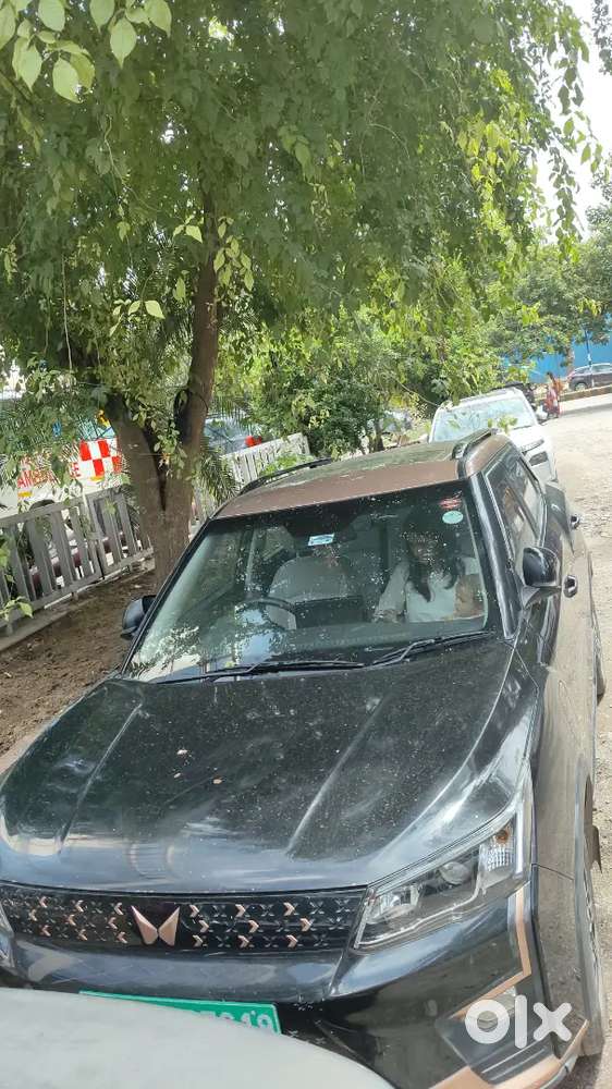 Mahindra Xuv400 Top Model Ev 2025