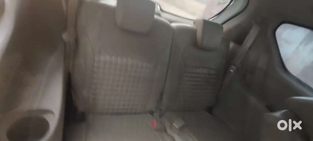 Maruti Suzuki Ertiga Vxi 2023