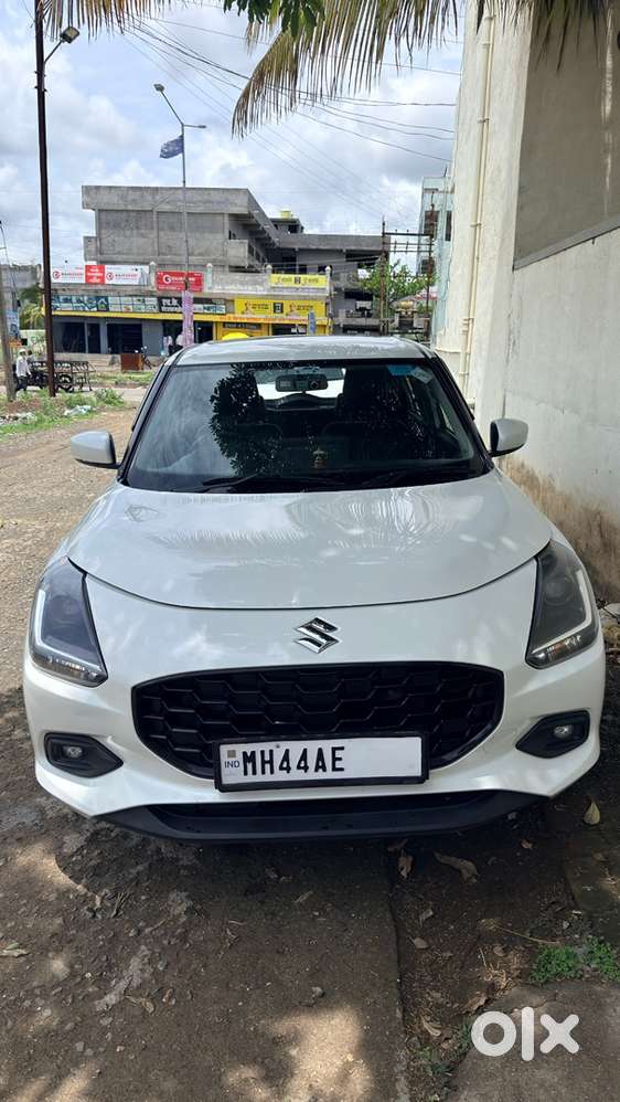Maruti Suzuki Swift Vxi 2025