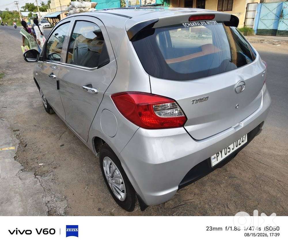 Tata Tiago 1.2 Revotron Xm Option, 2020, Petrol
