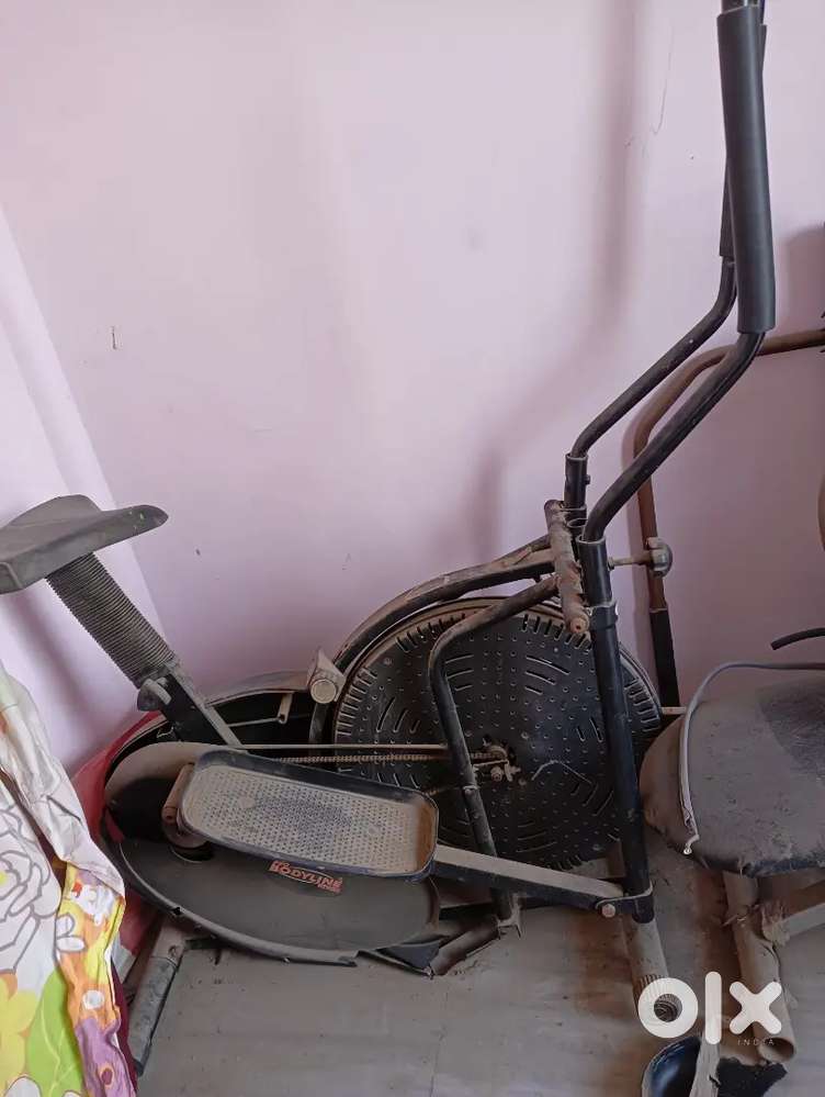 This gym cycle is my commitment to becoming stronger, healthier.