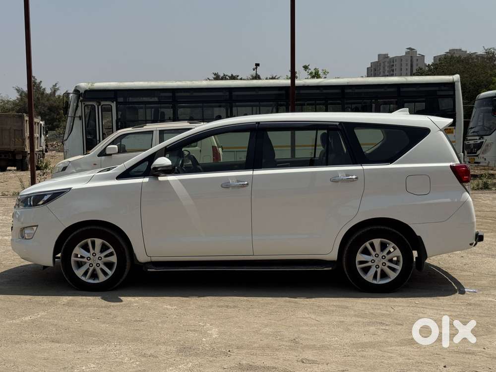 Toyota Innova Crysta [2020-ongoing] 2.4 Vx 7 Str, 2020, Diesel