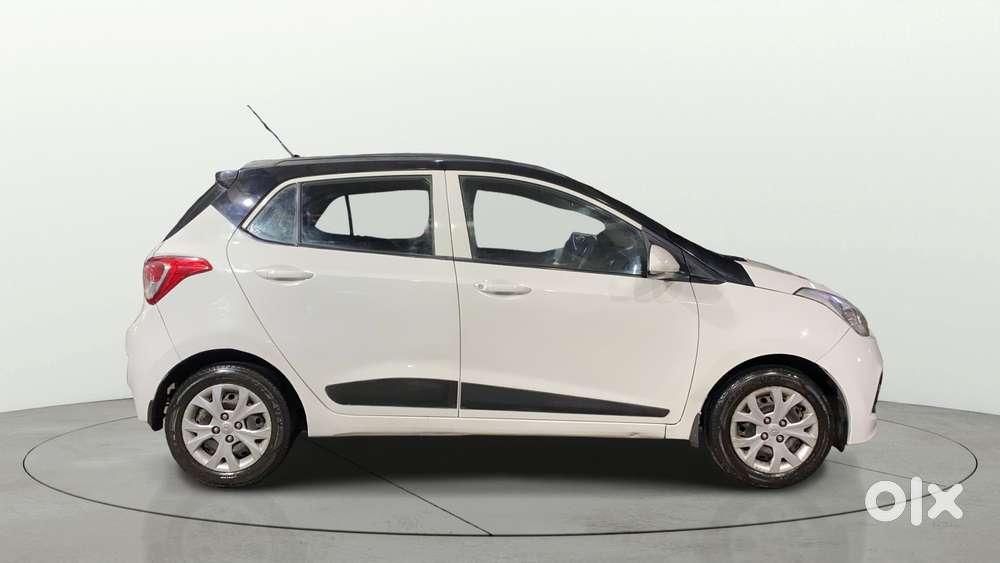 Hyundai Grand I10 Sportz 1.2 Kappa Vtvt, 2016, Petrol