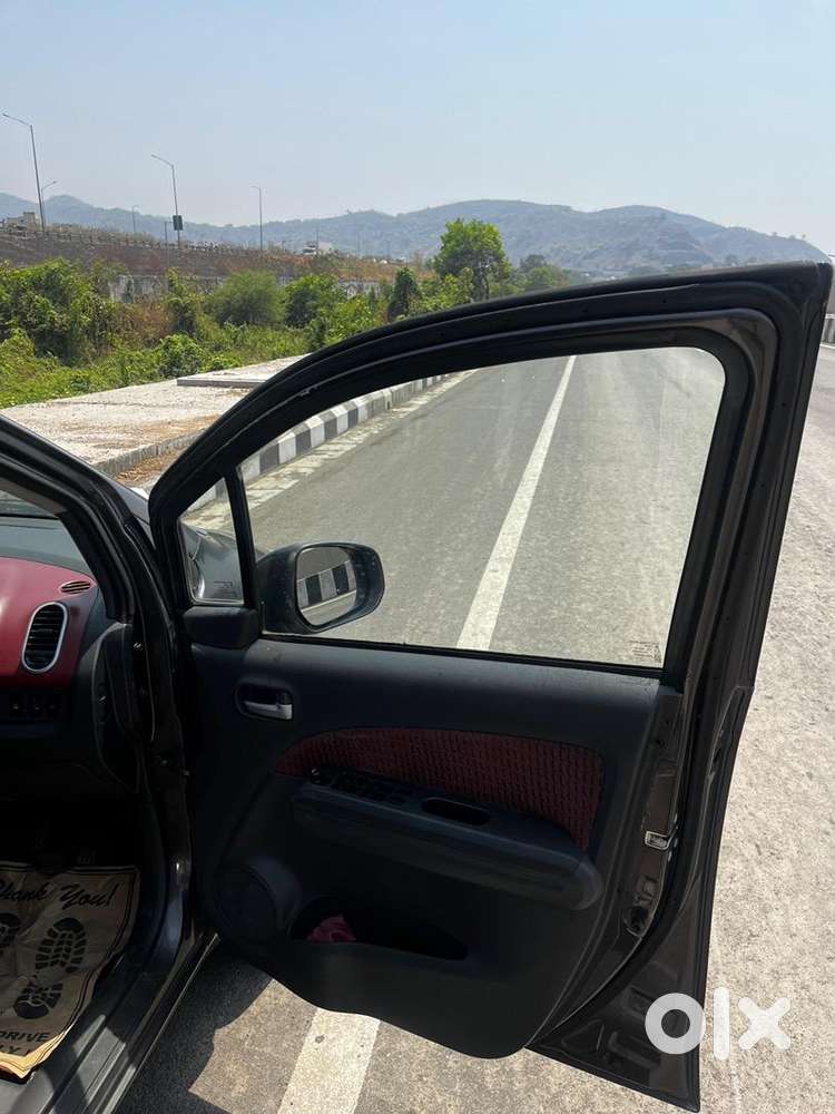 Maruti Suzuki Ritz 2013 Petrol Well Maintained