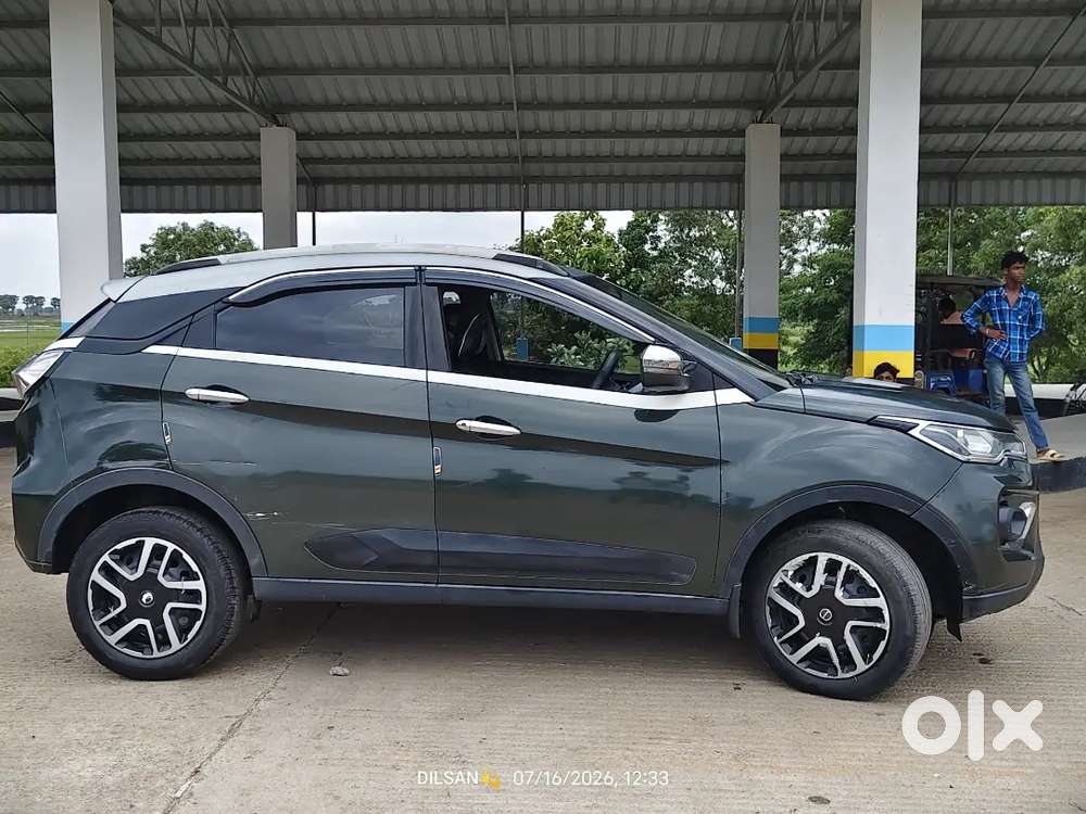 Tata Nexon Revotron 2025 Manual Petrol