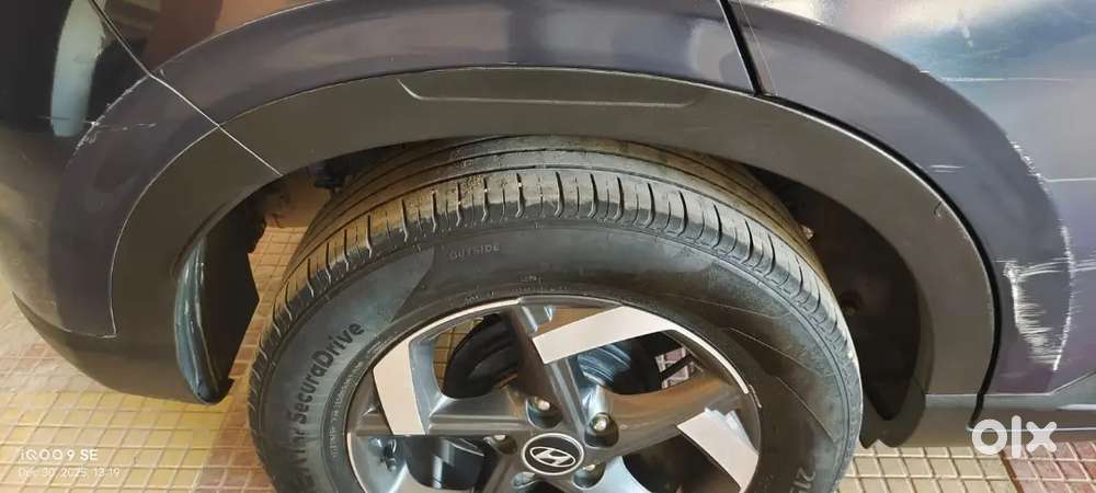 Hyundai Venue 2019 Petrol Well Maintained