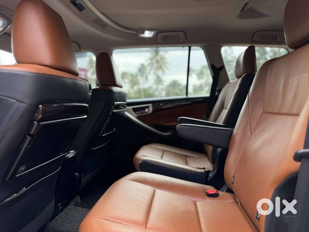 Toyota Innova Crysta Zx 2.4 Diesel 7 Seater, 2022, Diesel