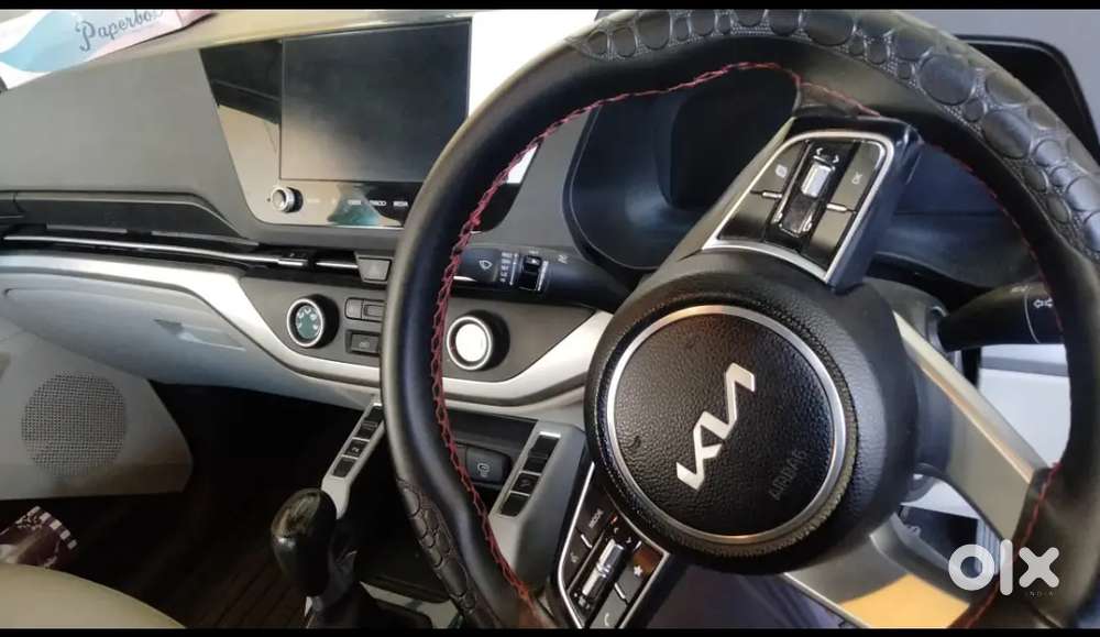 Kia Carens 2023 Petrol Well Maintained