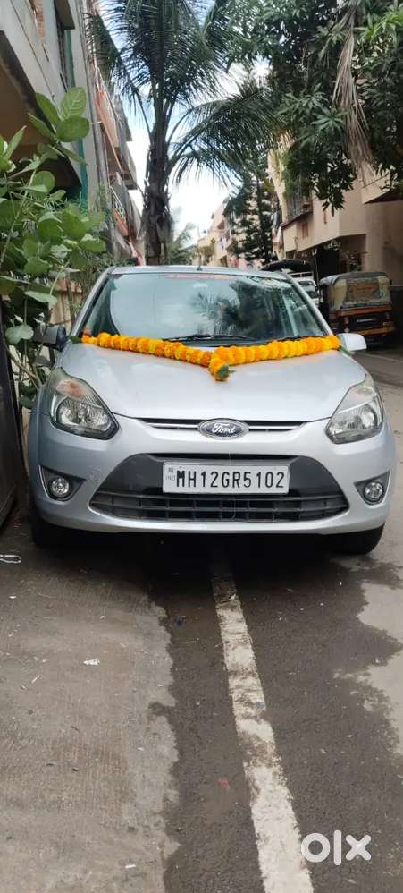 Ford Figo 1.2 Titanium Plus 2011