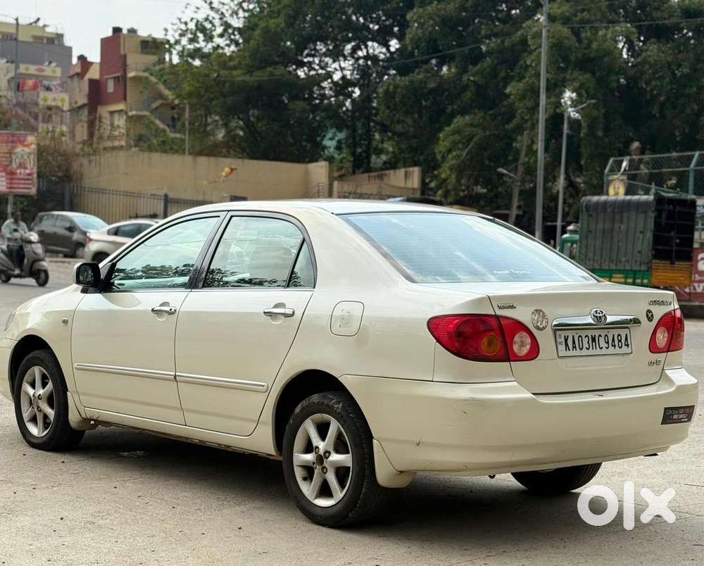 Toyota Corolla 2004 Petrol Well Maintained