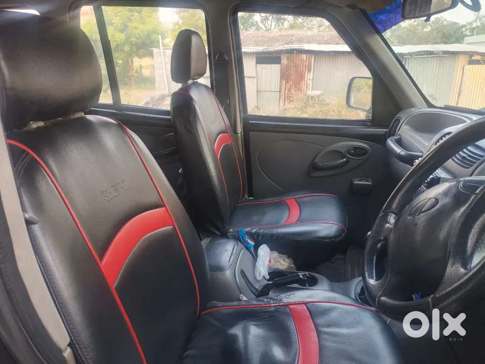 Mahindra Scorpio 2003