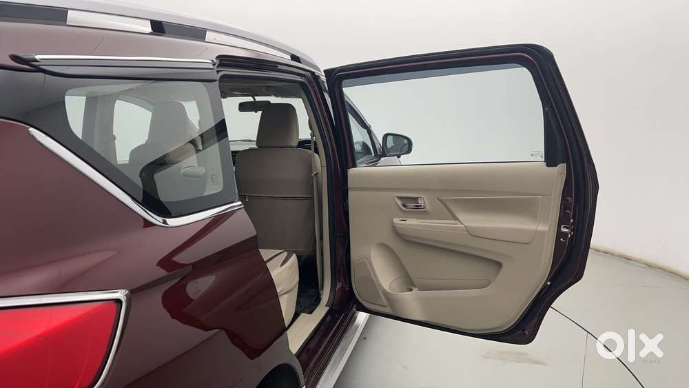 Maruti Suzuki Ertiga Zxi Plus At Shvs, 2022, Petrol