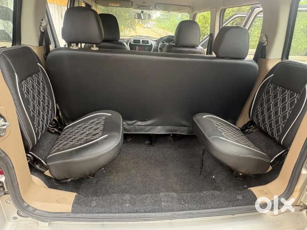 Mahindra Tuv 300 2016