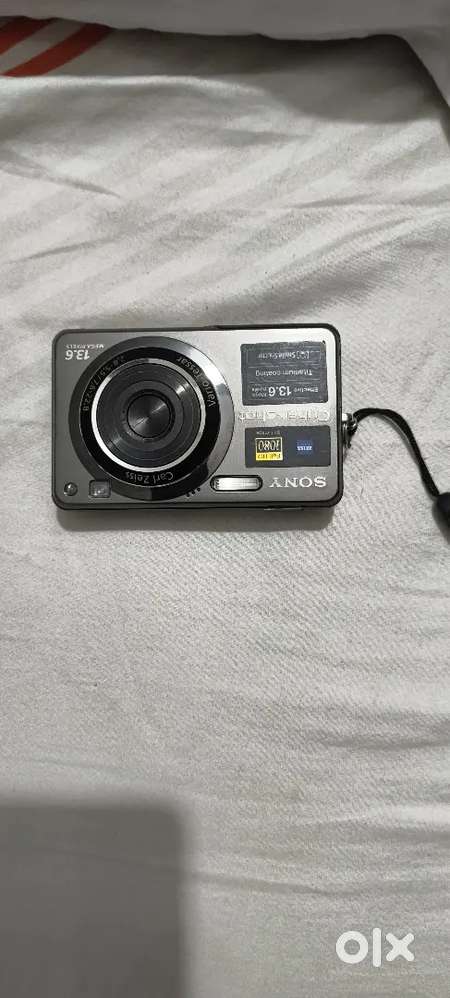 Sony cyber shot camera