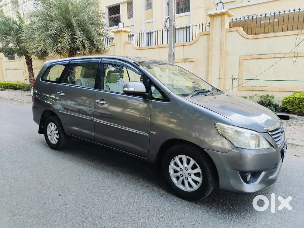 Toyota Innova 2013 Diesel Well Maintained