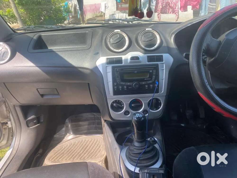 Ford Figo 2012 Diesel 102000 Km Driven