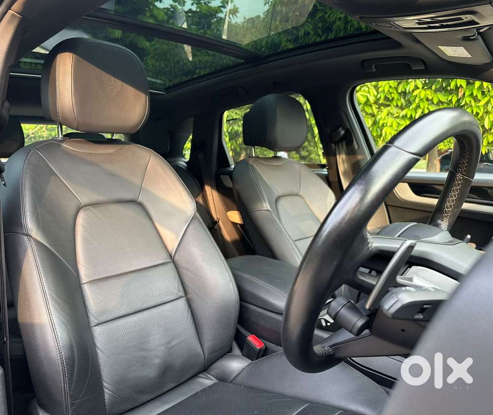 Porsche Cayenne Base, 2025, Petrol