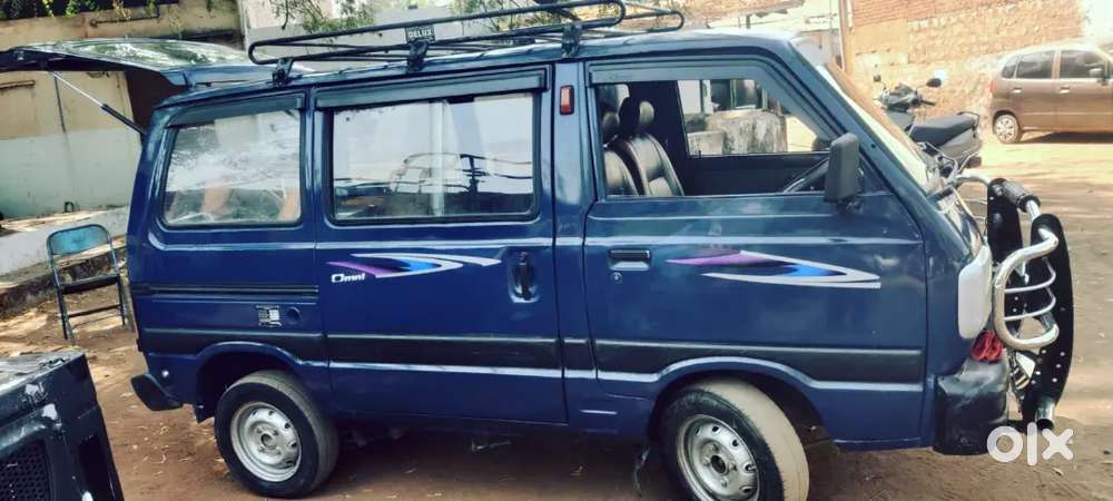 Maruti Suzuki Omni 2012
