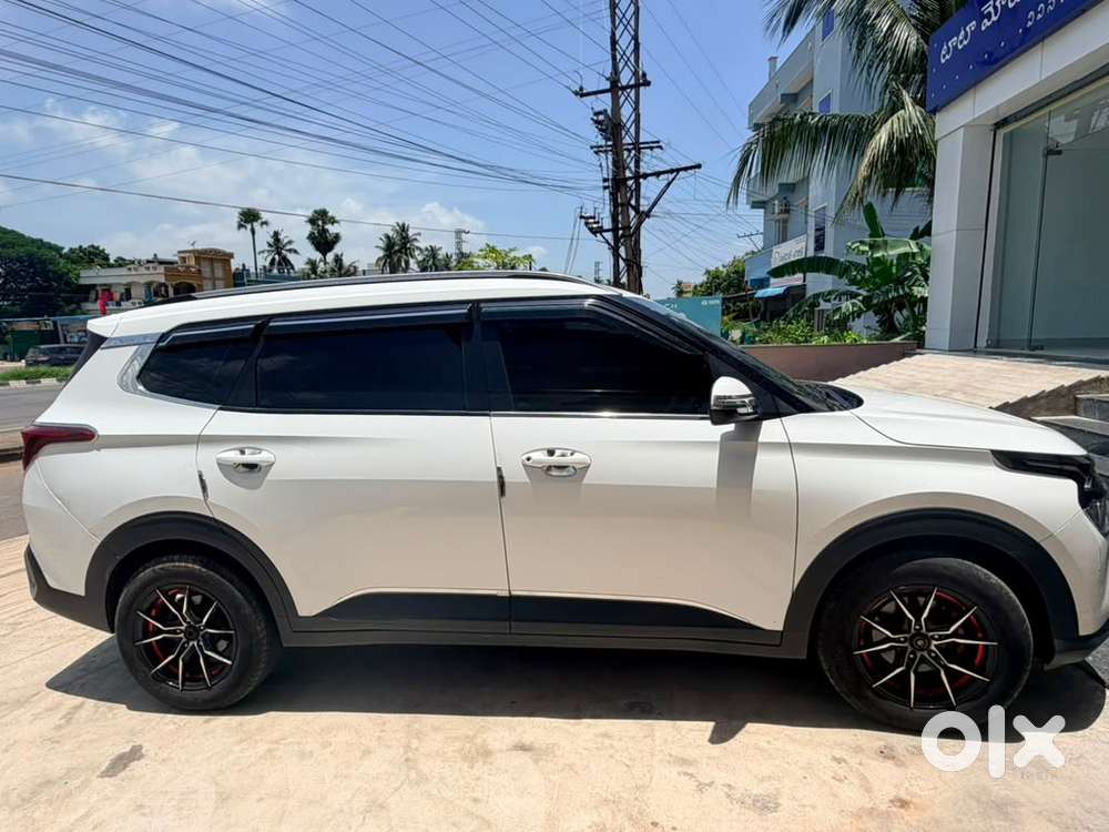Kia Carens Petrol 2022