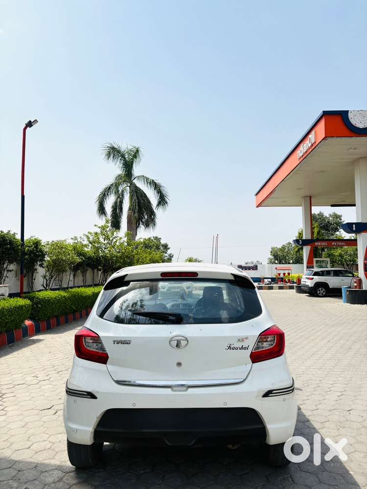 Tata Tiago Petrol 2019