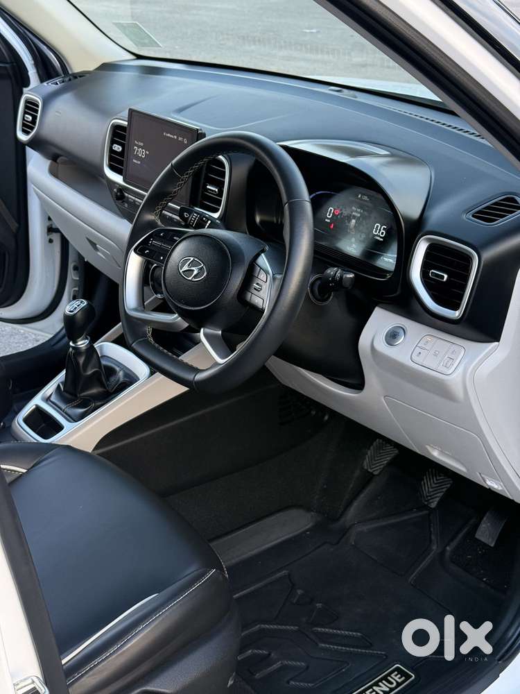 Hyundai New Venue Se, 2024, Petrol