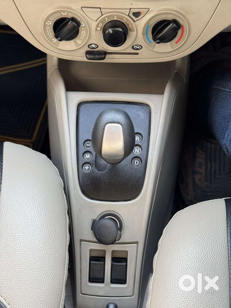 Maruti Suzuki Alto K10 1.0 Vxi (o) Amt, 2016, Petrol