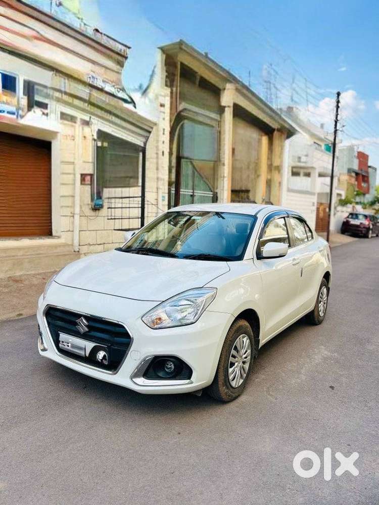 Maruti Suzuki Dzire 1.2 Vxi, 2024, Petrol