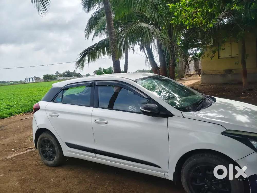 Hyundai I20 Sportz Ivt 2016 Km Driven