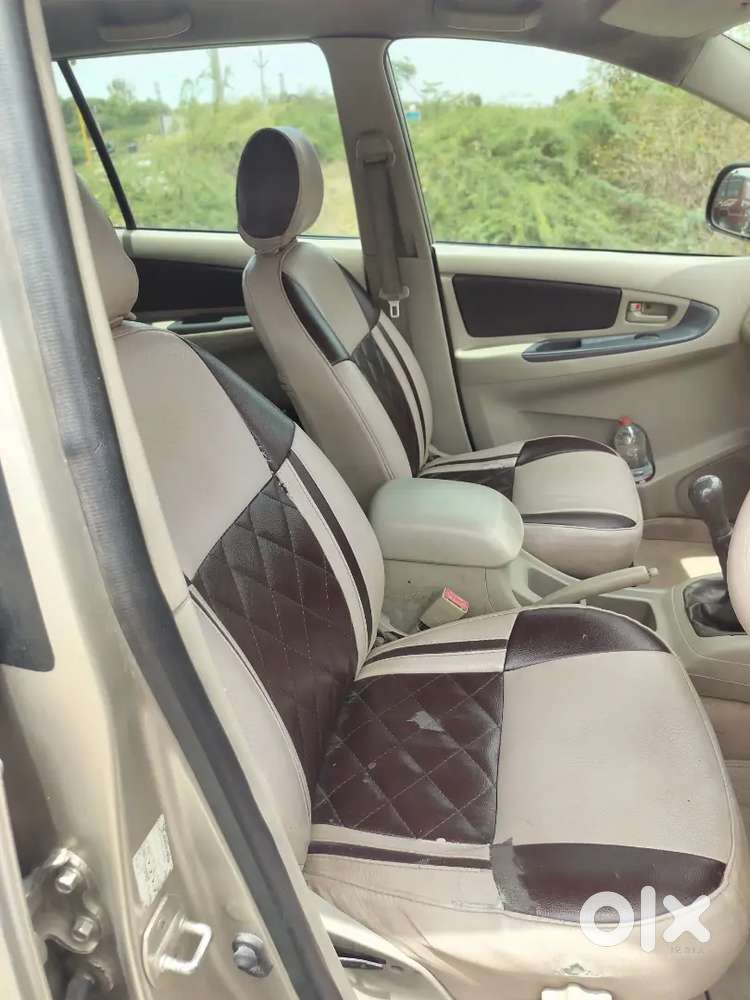 Toyota Innova 2010, 2nd Owner