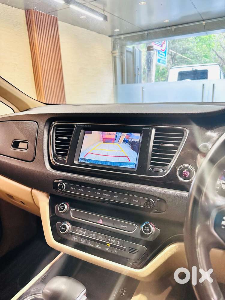 Kia Carnival Limousine Plus 7 Str, 2023, Diesel
