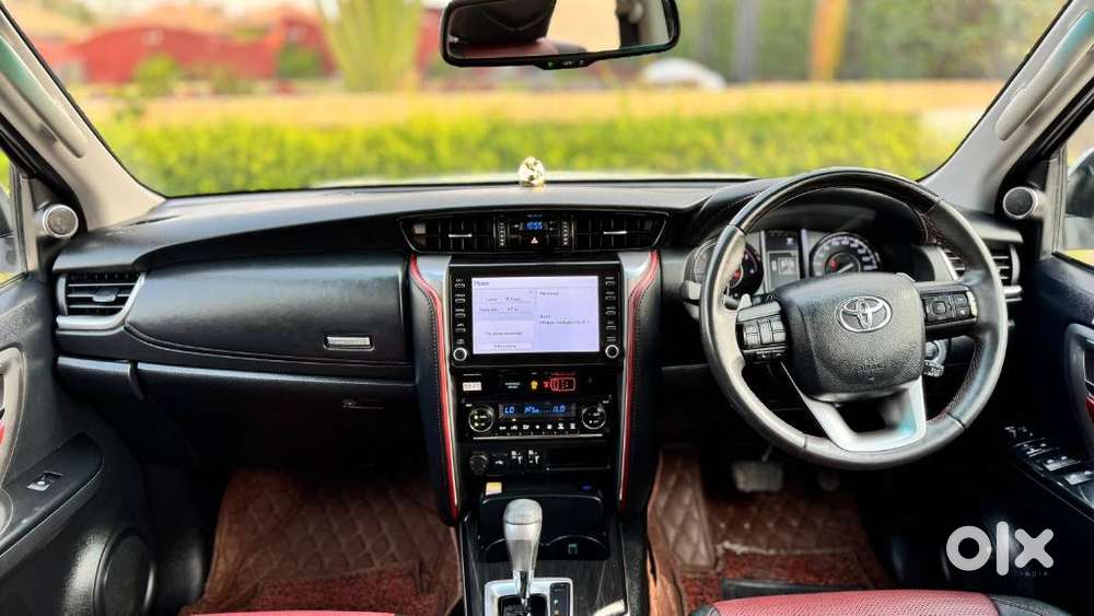 Toyota Fortuner Legender 4x2 At 2.8, 2024, Diesel