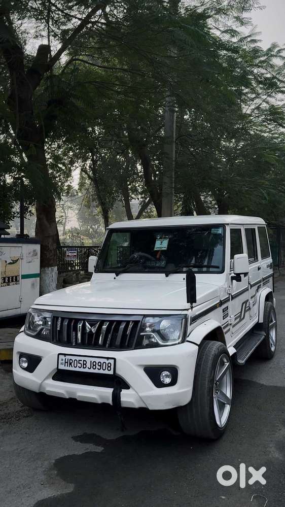 Modified Bolero With Alloy Wheels And New Seat Covers